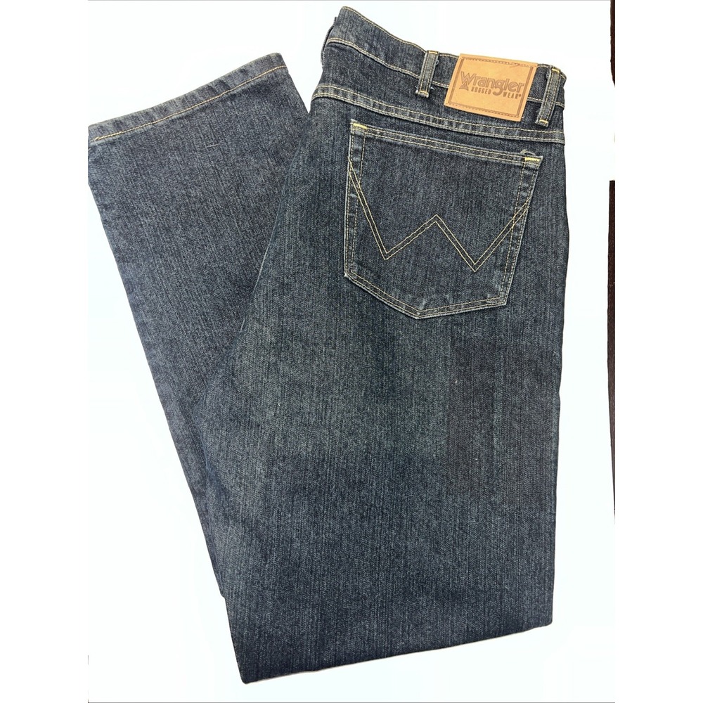 Wrangler Rugged Wear Regular Straight Jeans Mens 38x34 Western Country-New